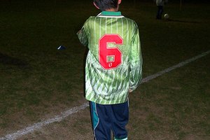 La instrucción uno a uno puede ayudar a los futbolistas a identificar fortalezas y debilidades.