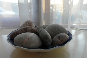 Las piedras grandes y lisas son mejores para los masajes.
