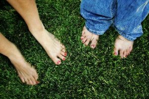 Los dedos cortos de los pies son dominantes.