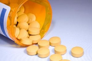 Tu médico puede prescribir penicilina, clindamicina y metronidazol.