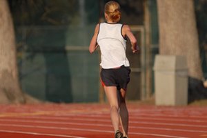 Los entrenamientos en pista puenden ser de distancia o velocidad.