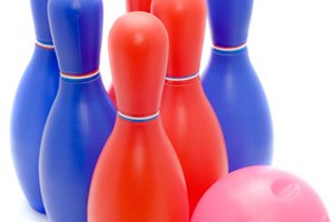 El boliche es un juego activo para niños de entre 4 y 9 años.