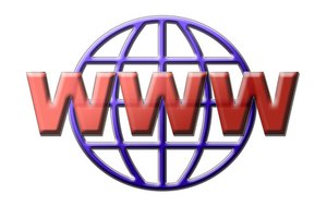 Muchos servidores web ofrecen la búsqueda de nombres como un servicio.