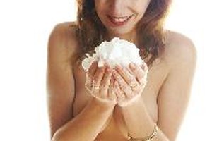 Los productos para depilar Skin So Soft son muy prácticos.