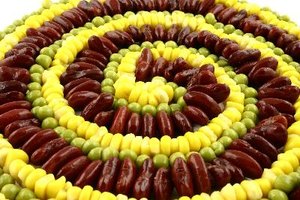 Cuando se comen juntos, el maíz y las judías proporcionan proteínas completas.