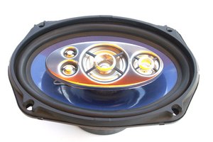 Especificaciones del sistema de audio Mustang Mach 460.