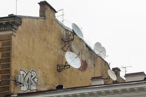 Para borrar el historial de registros de DirecTV se necesita reiniciar el receptor satelital.