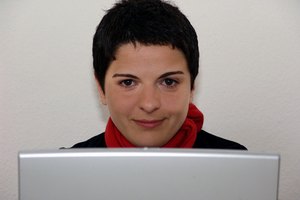 Recopilando información acerca de las computadoras Mac.