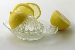Los limones son una buena fuente de vitaminas C, A y betacarotenos.