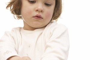 Actividades sobre modales pueden ayudar a enseñar a tu hijo acerca de compartir.