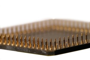 Aumenta la velocidad del procesador en tu computadora.