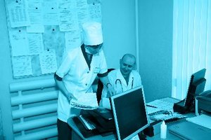 Los técnicos suelen comenzar con un salario por hora de US$15 a US$18.