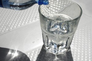 Bebe más agua para perder peso líquido.