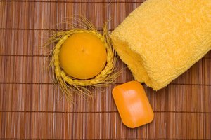 Crea una experiencia de spa más adecuada para un hombre en tu casa.