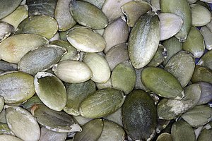 Las semillas de calabaza son un alimento rico en zinc.