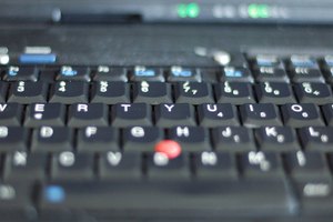El Lenovo ThinkPad es muy conocido por su puntero rojo que se puede utilizar como un ratón.