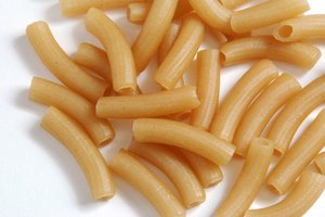 Los carbohidratos ayudan a proporcionar energía.