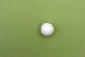Aunque no son frecuentes, se han registrado casos de cálculos renales con el tamaño de una pelota de golf.