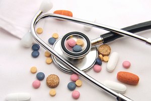 Los medicamentos tradicionales y alternativos pueden ayudar a calmar la inflamación intestinal.