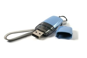 Exporta correos desde Outlook hasta una unidad flash USB.