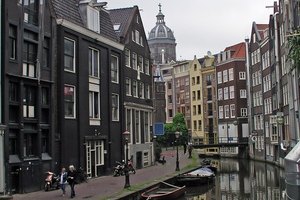 Un canal en Amsterdam.