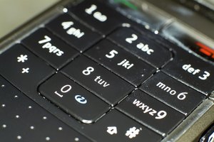 Pulsa la tecla de remarcado para evitar continuamente volver a introducir el número de teléfono.