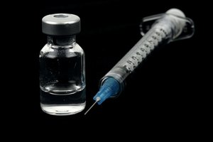 La lidocaína intravenosa produce efectos secundarios sistémicos.