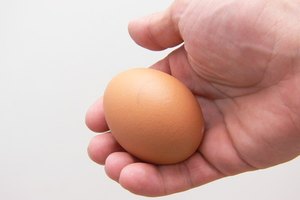 Agrega un huevo a tu malteada de proteína antes o después de un entrenamiento.