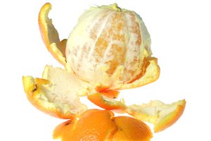 La cáscara de naranja promueve una piel saludable.