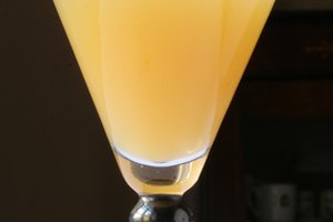 El Dr. Jackson recomienda beber seis onzas de jugo de ciruela.