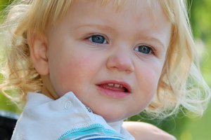 Los niños pequeños se desarrollan rápidamente entre las edades de 1 y 3.