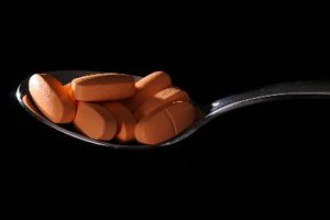 Siempre asegúrate de que los suplementos que tomas no interfieran con la acción de los anticonceptivos.