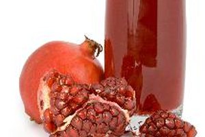 El jugo de granada puede protegerte de los daños solares.