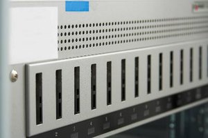 Compartir una impresora con otra computadora a través de una red es un requisito en casi todas las compañías y redes de hogares.