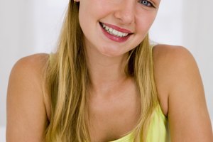 Puedes comprar las mascaras o hacerlas tu misma.
