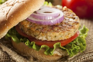 Hamburguesa de frijoles negros.