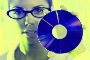 Un disco de limpieza del lente puede limpiar el reproductor de DVD 621.