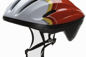 Es recomendable el uso de casco protector para evitar o minimizar lesiones en caso de una caída.