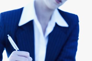 Aunque hayan terminado los estudios, si no cuentan con una licencia, no podrán ejercer su profesión legalmente.