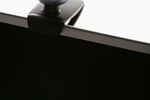 Cómo usar YouCam de CyberLink en Skype.
