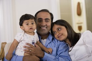 Las relaciones de padre-hijo están mayormente determinadas por las creencias y expectativas de los padres.