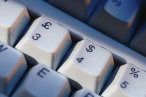 Utiliza los caracteres del teclado para hacer emoticones de coronas.