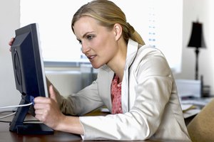Soluciona problemas de compatibilidad con Microsoft Outlook mediante la ejecución del programa como "administrador".