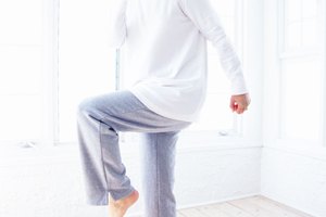 Debido a la variedad de grados de osteoporosis, pregunta a tu médico que método de ejercicio es más apropiado para ti.