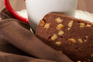 Los rellenos, como las nueces, son una manera de hacer brownies más gruesos.