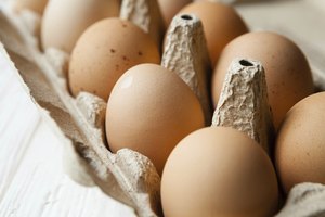 Los huevos tienen un alto contenido de proteínas para combatir al crecimiento de la candidiasis.