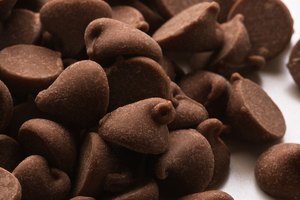 Las chispas de chocolate semi-dulces hechas con hasta un 70% de cacao te dan poderosos beneficios para la salud.