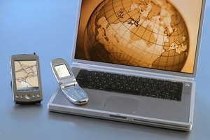 Aprende a agregar mapas en la tarjeta SD de tu GPS.