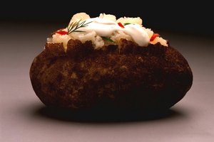 Las patatas contienen almidón y es un polisacárido.