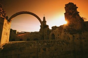 Medioimages/Photodisc/Photodisc/Getty Images The Jewish and Gentile populations of the ancient world inhabited the same cities (such as Jerusalem) but rarely shared cultural customs.